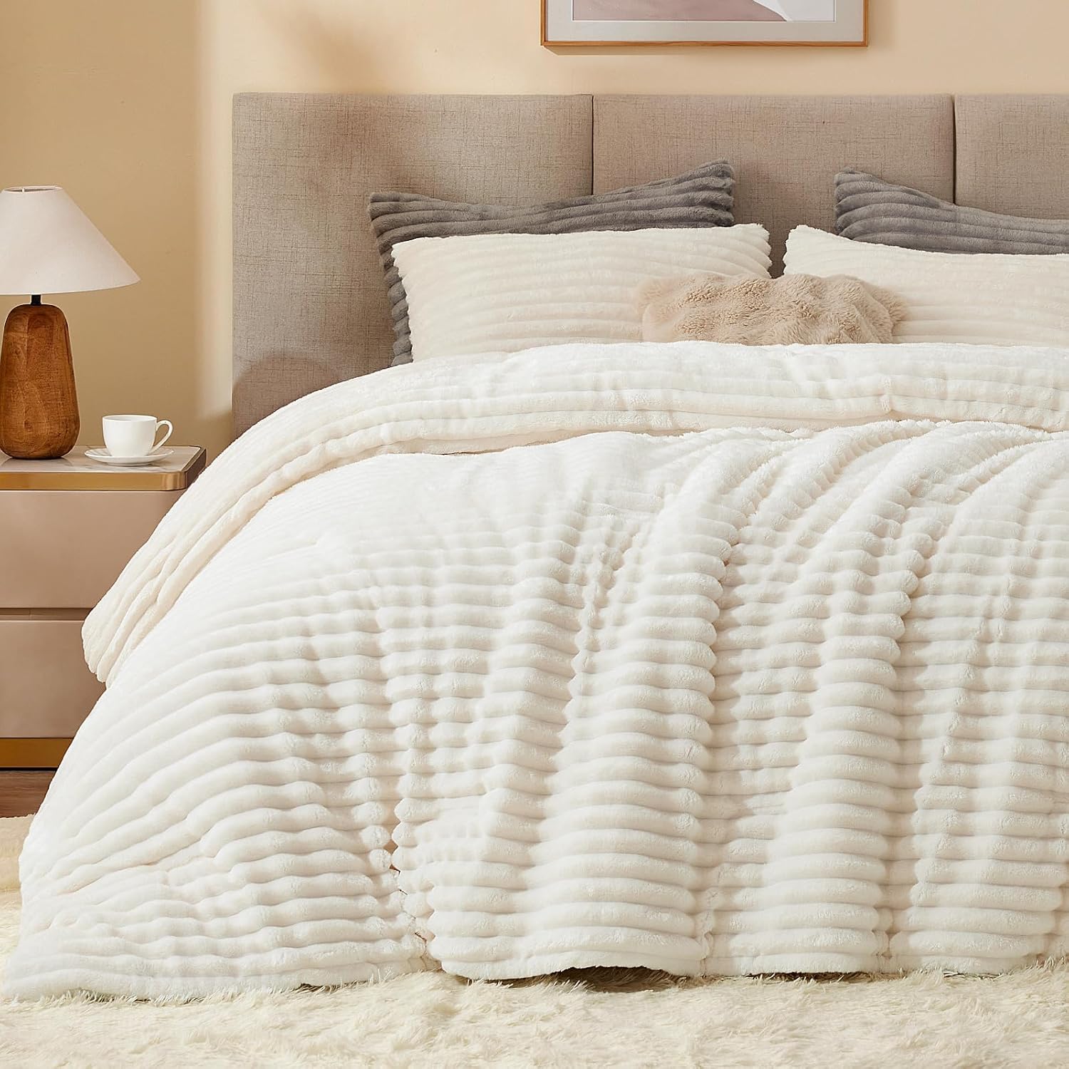BEDELITE Fleece Queen Comforter Set, Fluffy Bed Set, Cream White | Super Soft & Warm Bedding, Luxury Fuzzy Faux Fur Comforter for Winter, Heavy Plush Bedding, with 2 Pillowcases