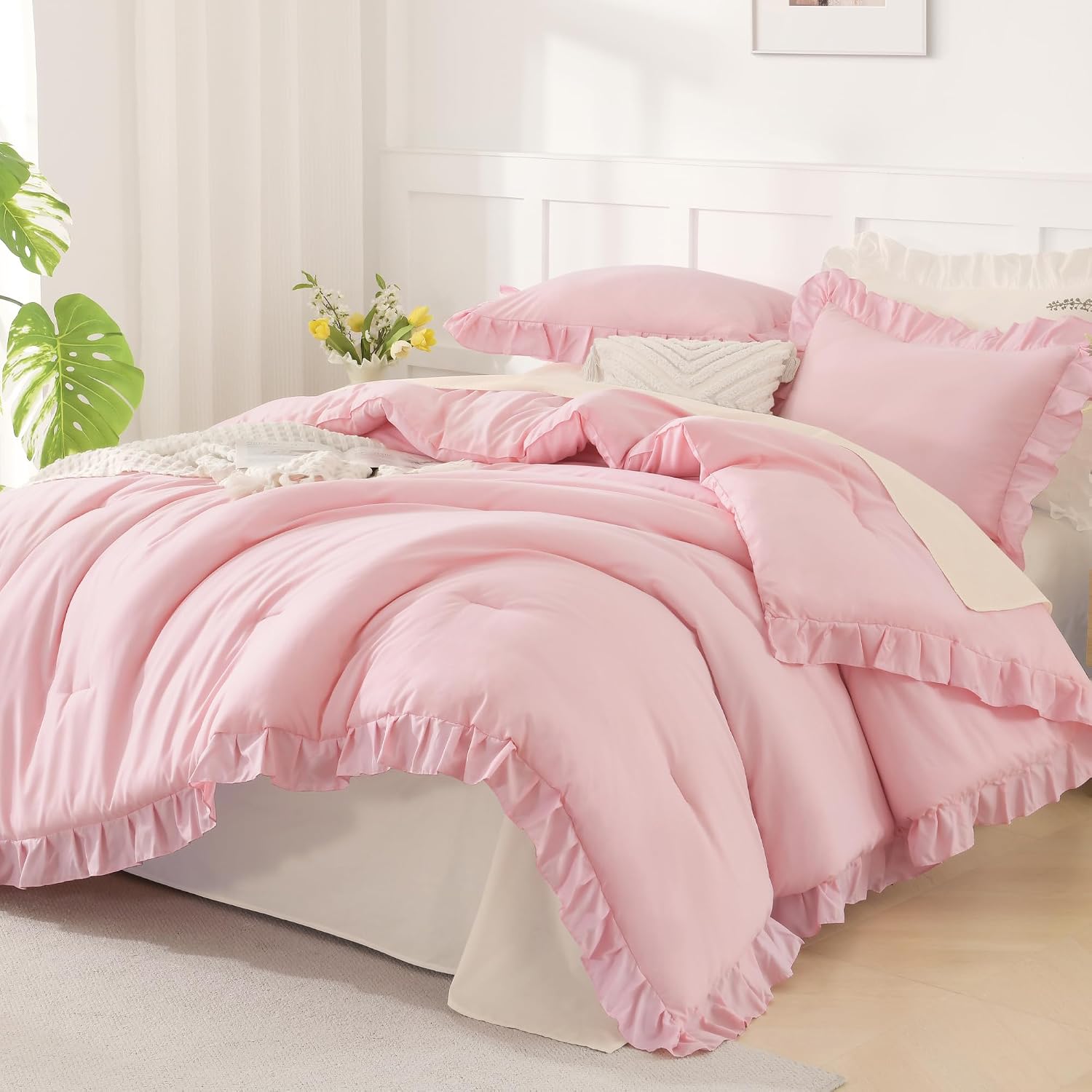Pink Queen Comforter Set, 3 Pieces Farmhouse Shabby Chic Bedding | Bed Set for Queen Bed, All Season Soft Lightweight Polyester Bed Set for Men Women