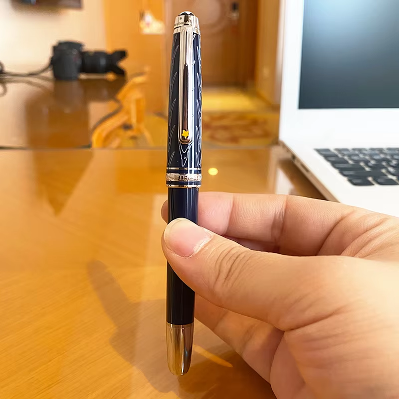New Luxury Black Classic Fountain Ball Pen Exclusive for Men&# 39; Female; High end student business office signature pen gold